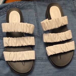 LOGO by Lori Goldstein White and Black Sandals